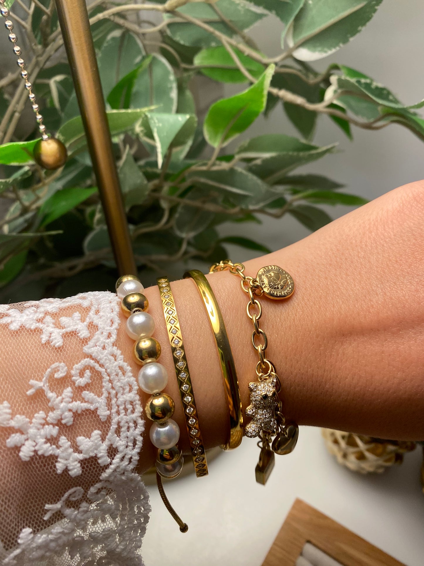 Bracelet Jonc simple doré
