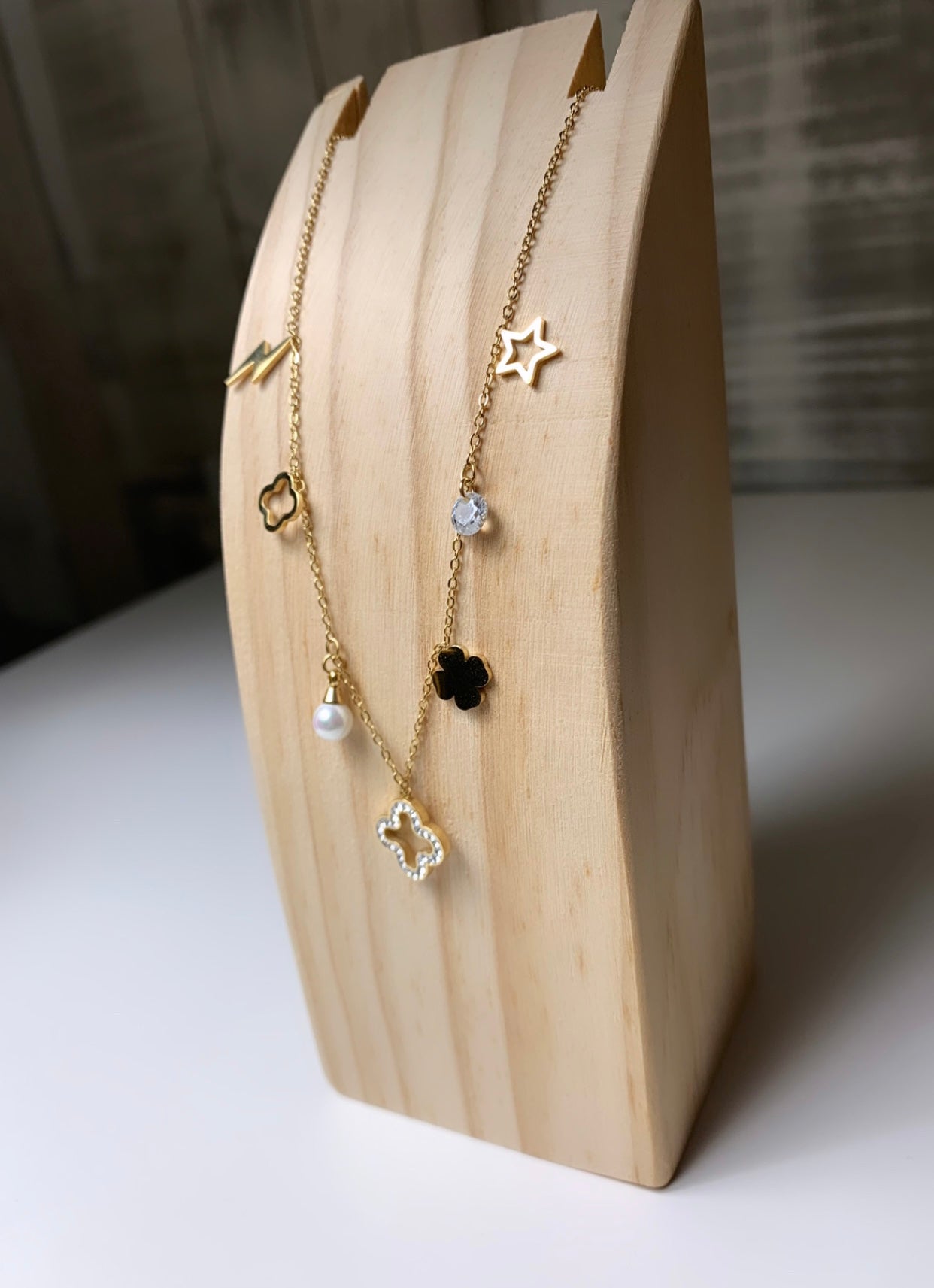 Collier trèfle doré plusieurs motifs