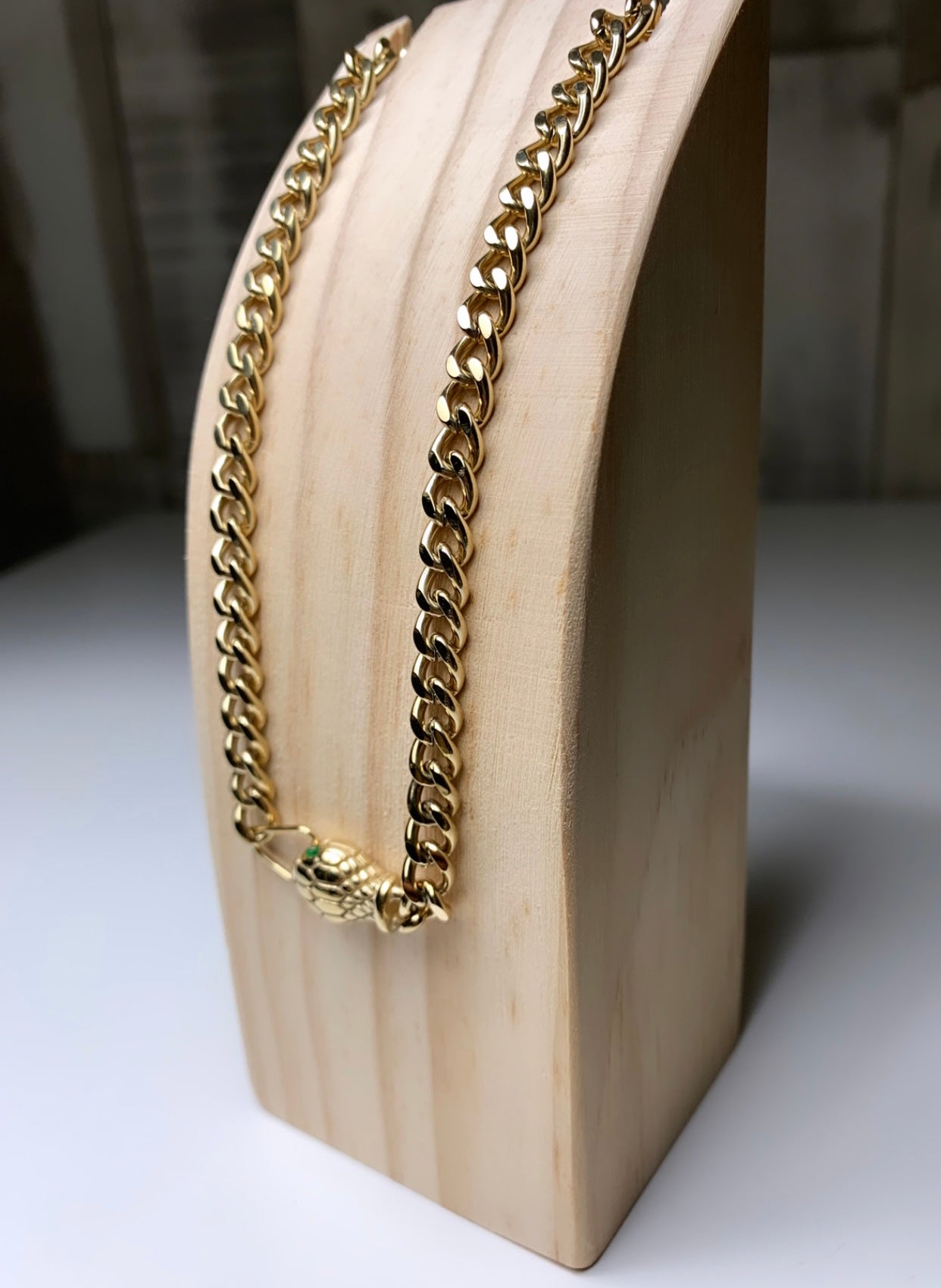 Collier serpent grosse maille doré