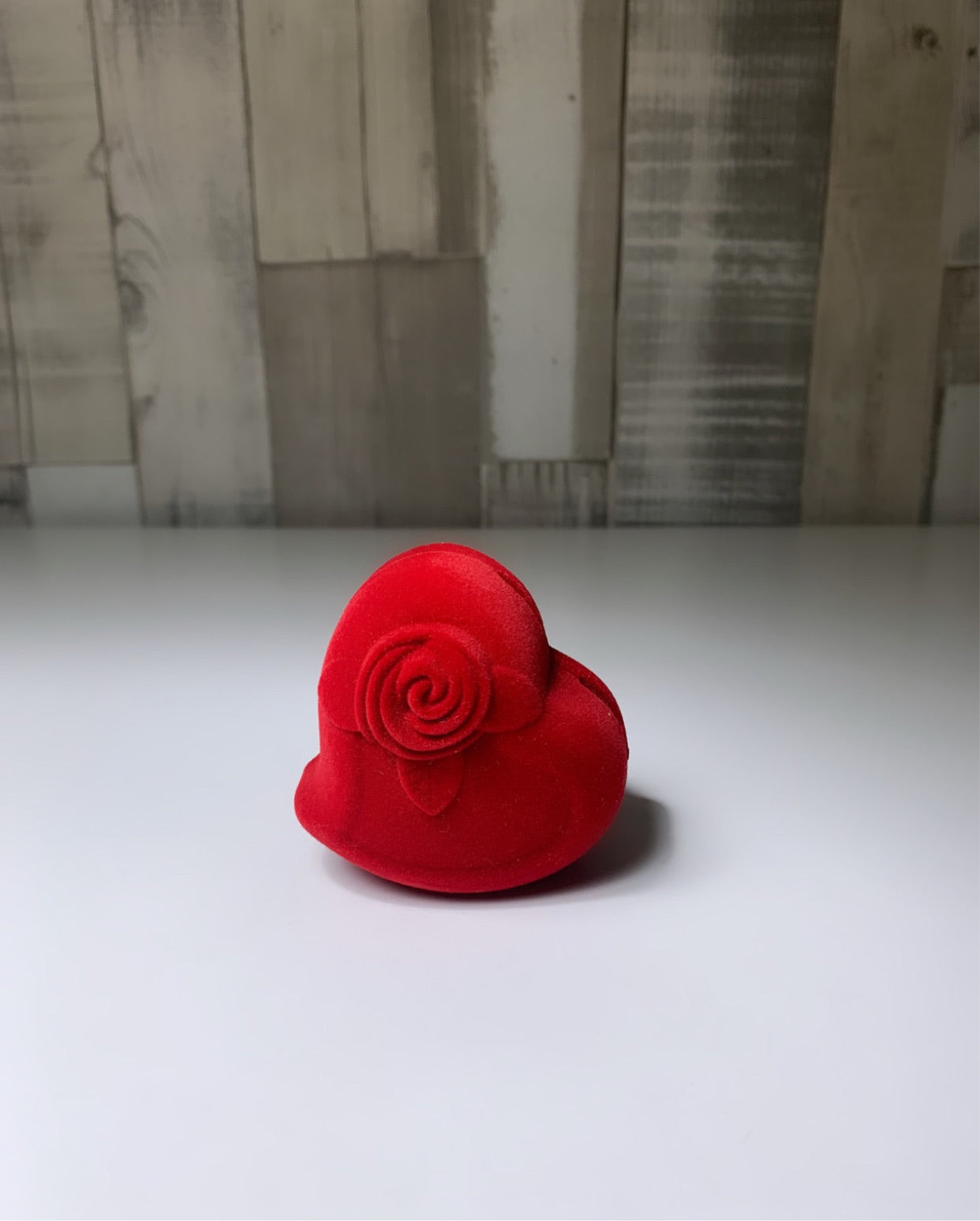 Boîte coeur à cadeau pour bague