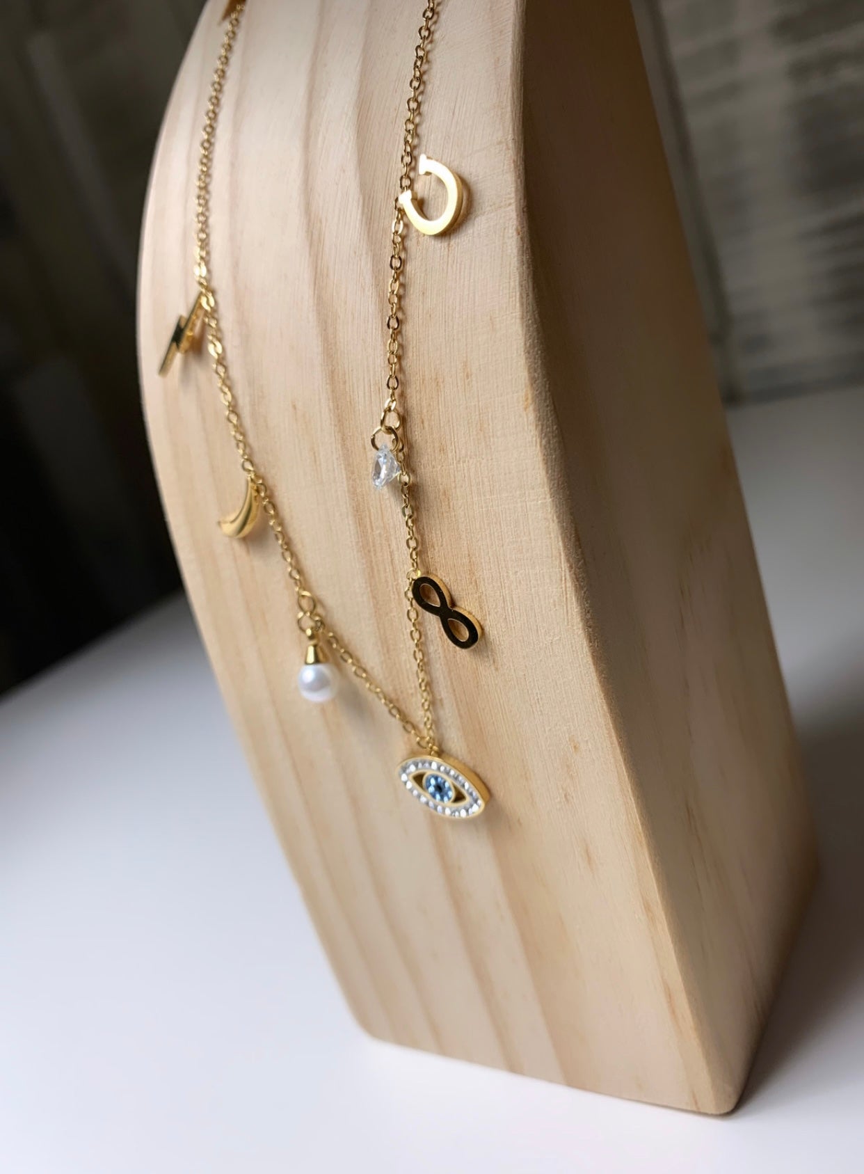 Collier œil bleu plusieurs motifs