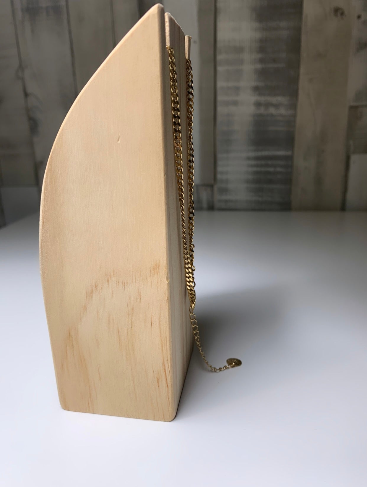 Collier grosse pierre avec strass autour