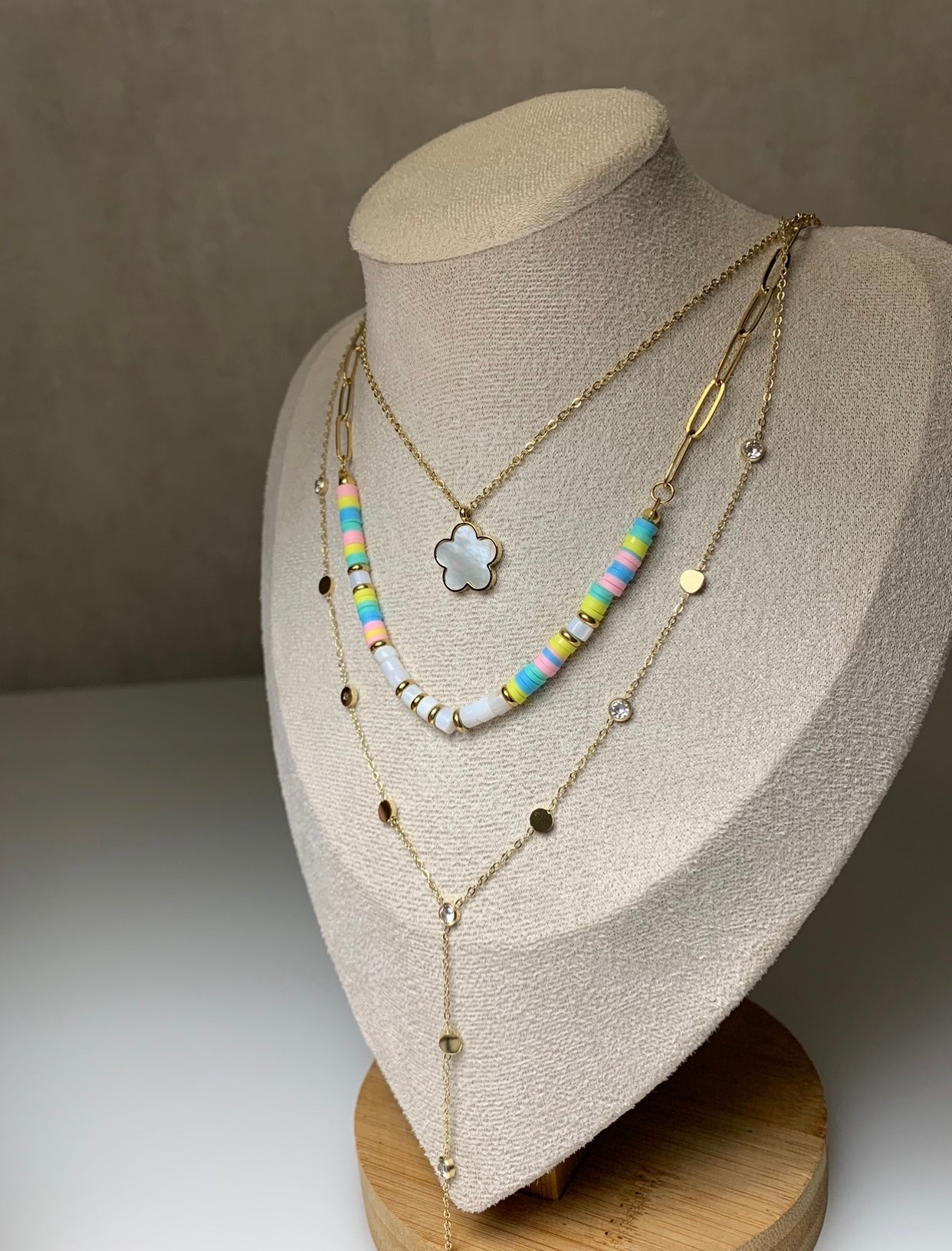 Collier Leila plusieurs diamants