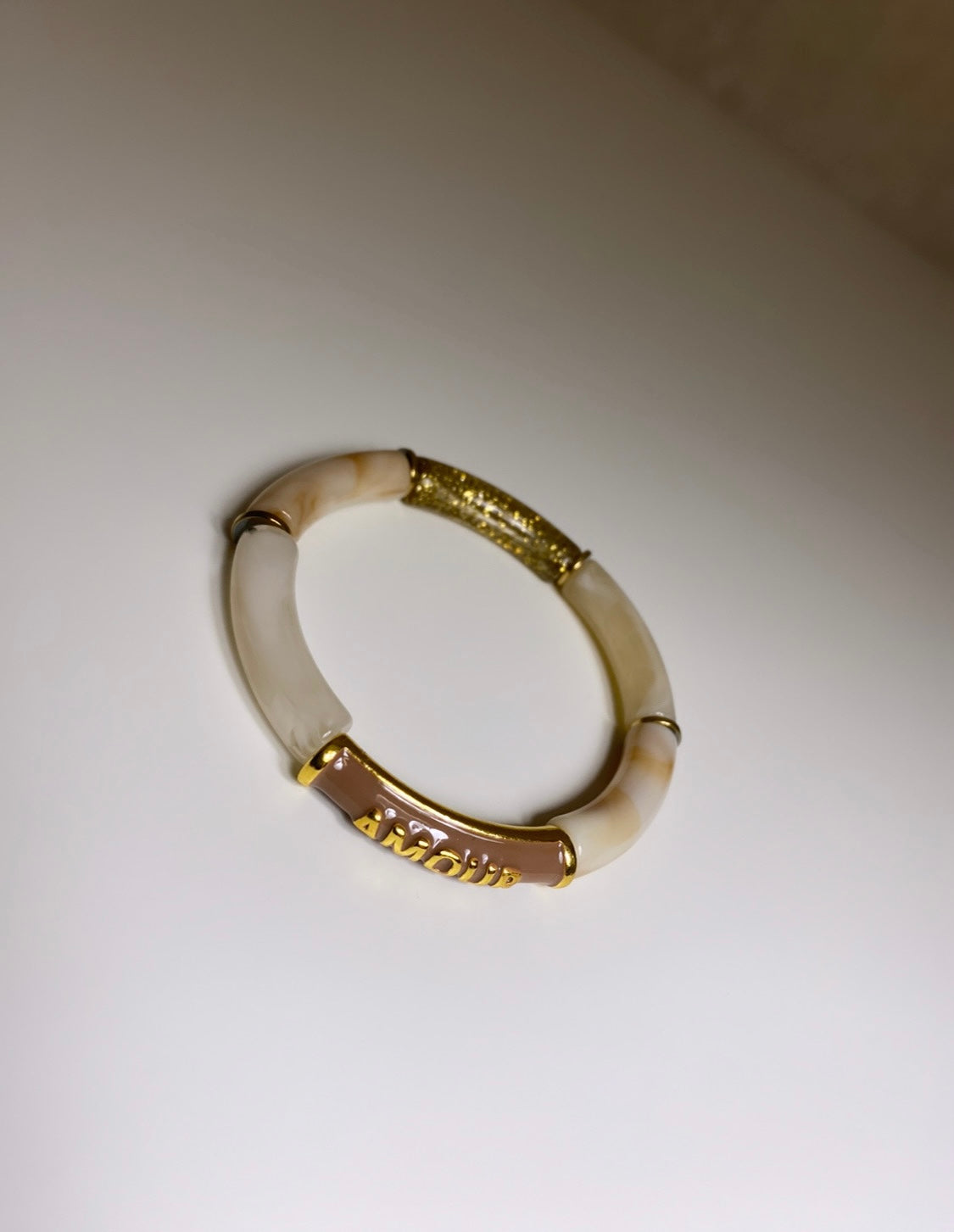 Bracelet élastique “Amour”