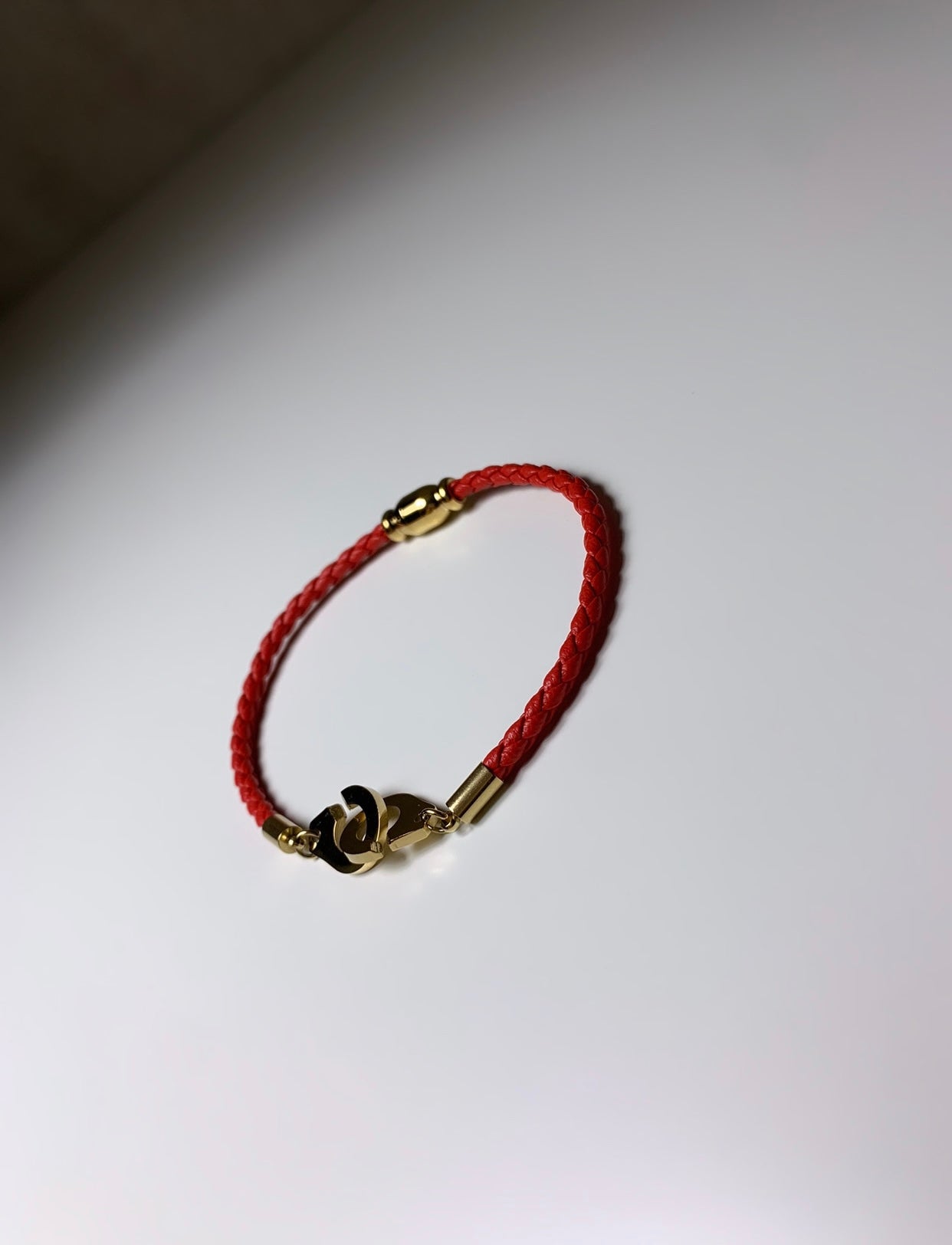 Bracelet menotte cordon cuir acier